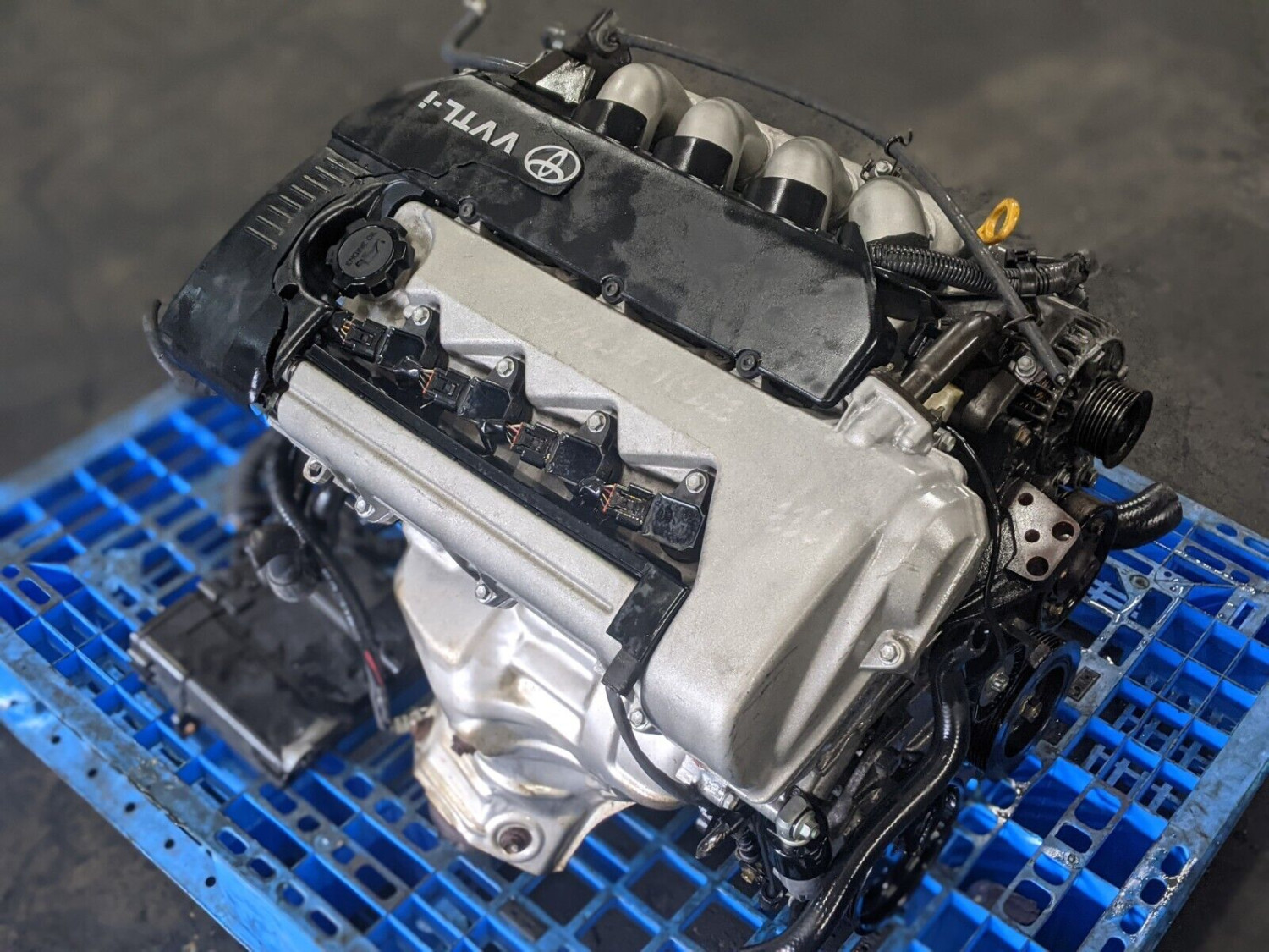 TOYOTA CELICA 1.8L JDM 2ZZ-GE Engine Assembly
